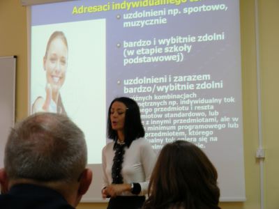 uczestnicy konferencji Zdolności i twórczość jako perspektywa współczesnej edukacji