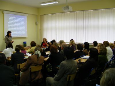 uczestnicy konferencji Uczeń zdolny wyzwaniem dla współczesnej edukacji