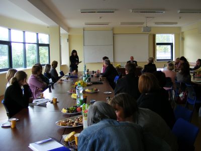 uczestnicy konferencji Uczeń zdolny wyzwaniem dla współczesnej edukacji